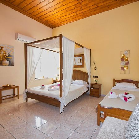 Naftilos Guest House Кала-Нера Екстер'єр фото