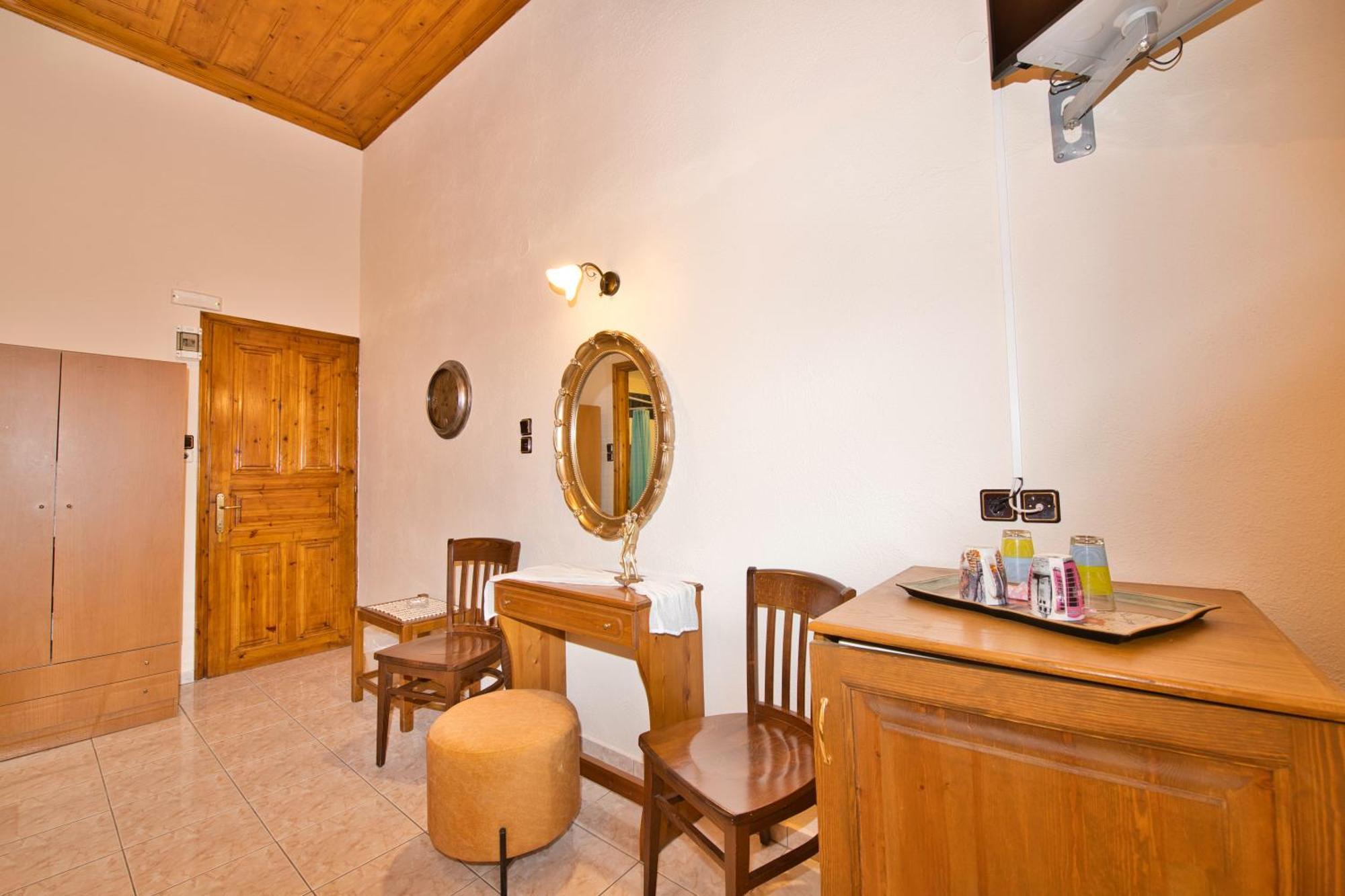 Naftilos Guest House Кала-Нера Екстер'єр фото