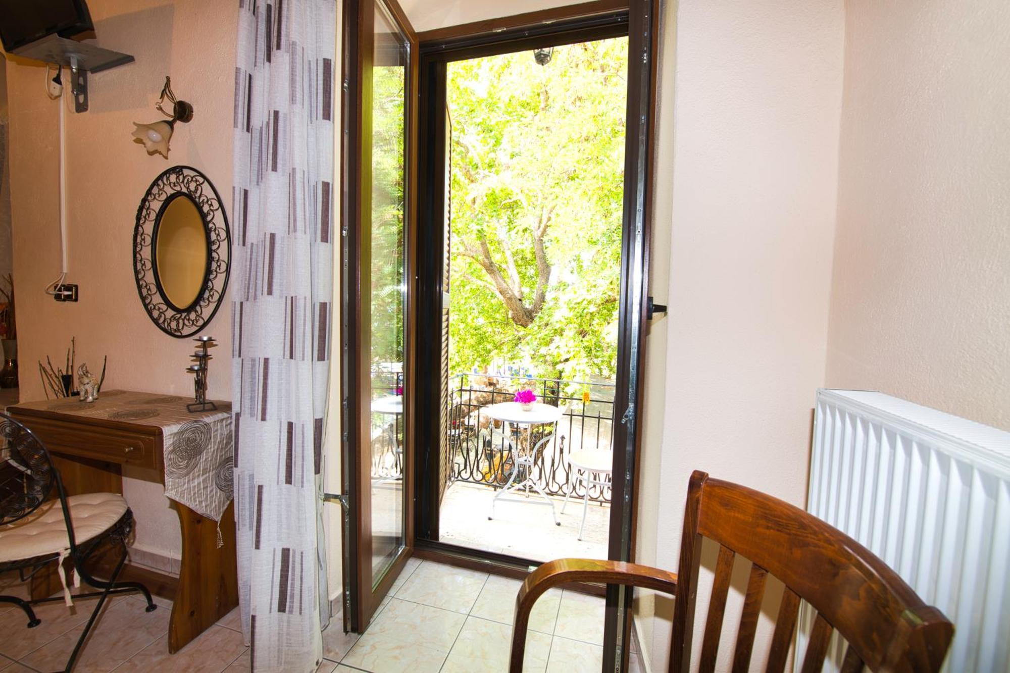 Naftilos Guest House Кала-Нера Екстер'єр фото