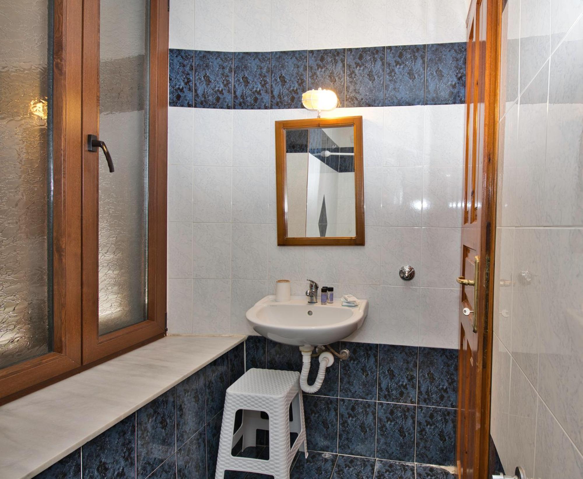 Naftilos Guest House Кала-Нера Екстер'єр фото